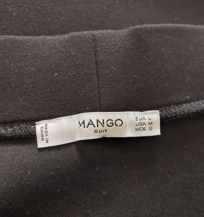 Saia "Mango" Trapézio Preta, T40