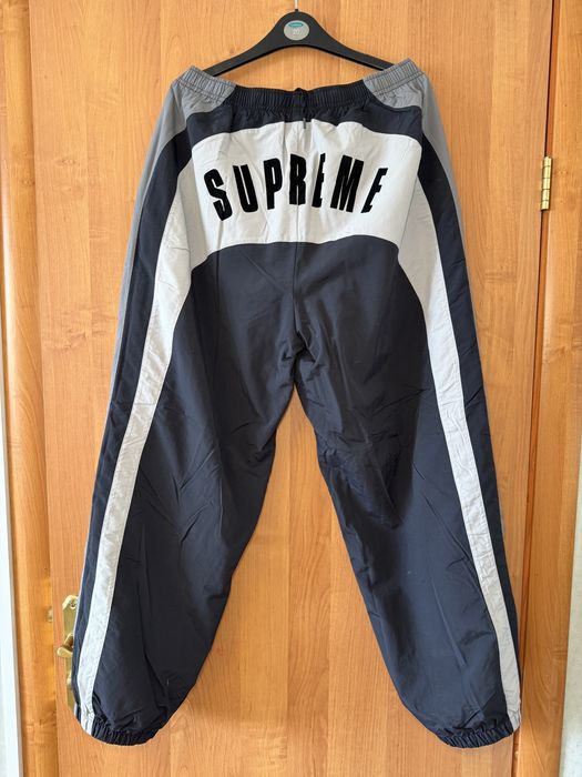Оригінальні спортивні штани Supreme x Umbro розмір L