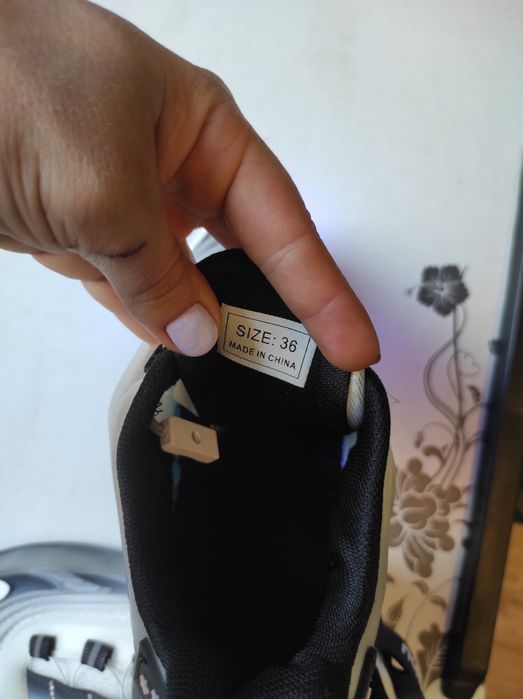 Buty świecące LED bez kółek 36