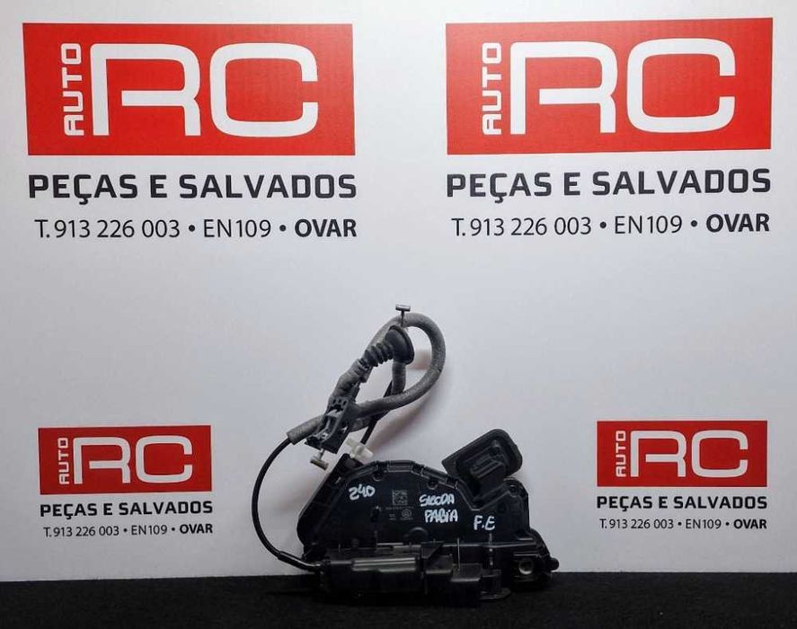 Fechadura / Fecho Porta Frente Esquerdo SKODA FABIA III (NJ3) ano 2014