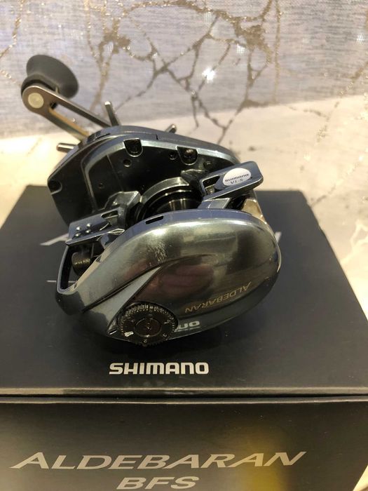 Продам Мультипликаторную катушку Shimano 22 Aldebaran BFS HG Left.
