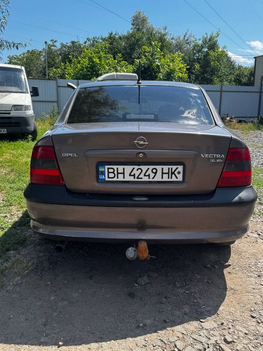 Продам Opel Vectra B 1.6л Бензин Механика