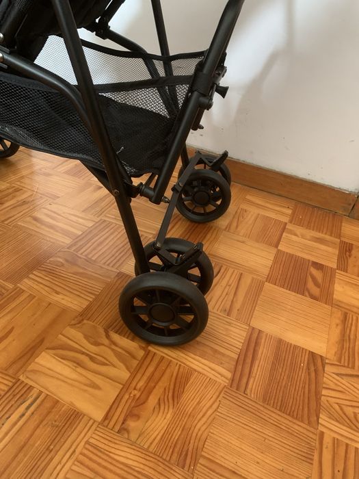 Carrinho bebé , novo sem etiqueta