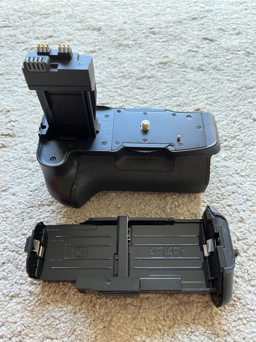 Canon EOS 700D + EF-S 18-135mm + PACK EXTRAS