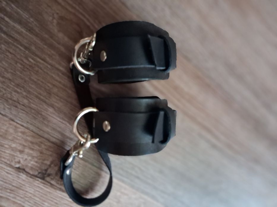 Браслеты для двоих для игр из натуральной кожи ручной работы