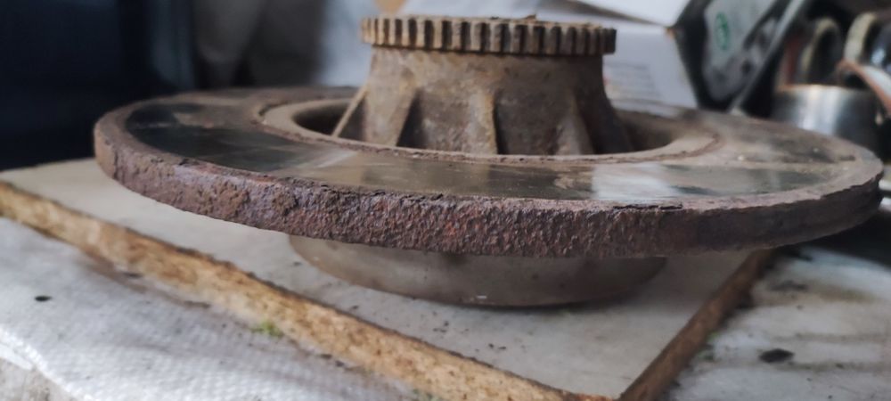 Задній гальмівний диск Vivaro Trafic Opel Renault