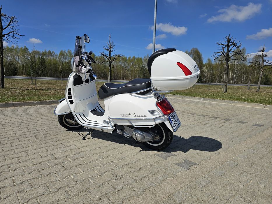 Piaggio Vespa  300 gts