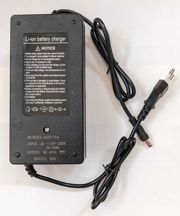 Зарядка зарядное 14,6 36 42 48 54.6 60 67.2 72 84v ток 3А 5A 10A 20А