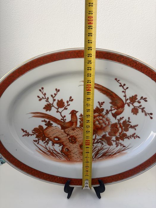 Prato de porcelana antigo