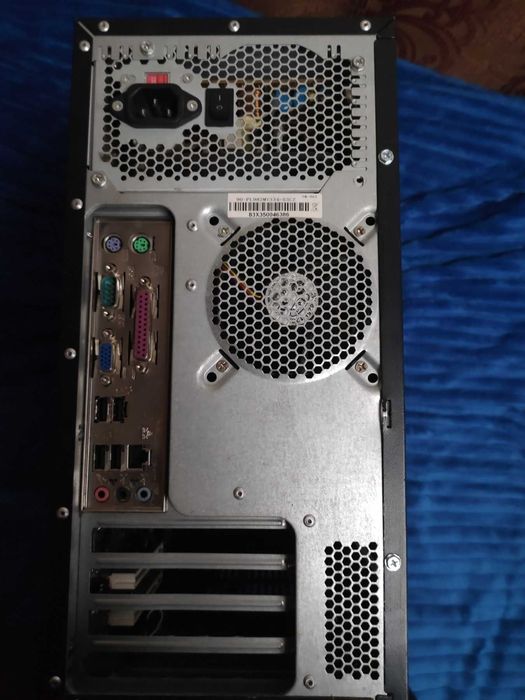 Компьютер, системный блок для учебы, работы, гаража AMD, 4Gb, Sata HDD