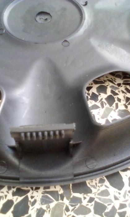 Caps no carro