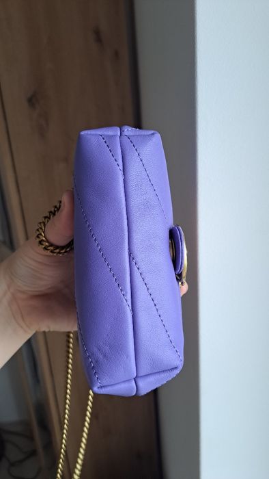 Pinko torebka micro puff fioletowa złoty łańcuch