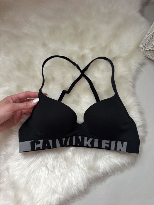 Чорний бюстгалтер Calvin Klein