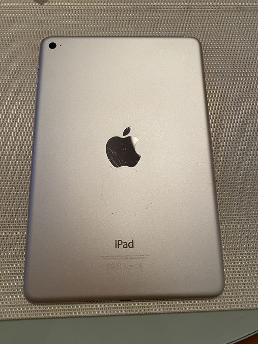 iPad mini 4 64gb model A1538