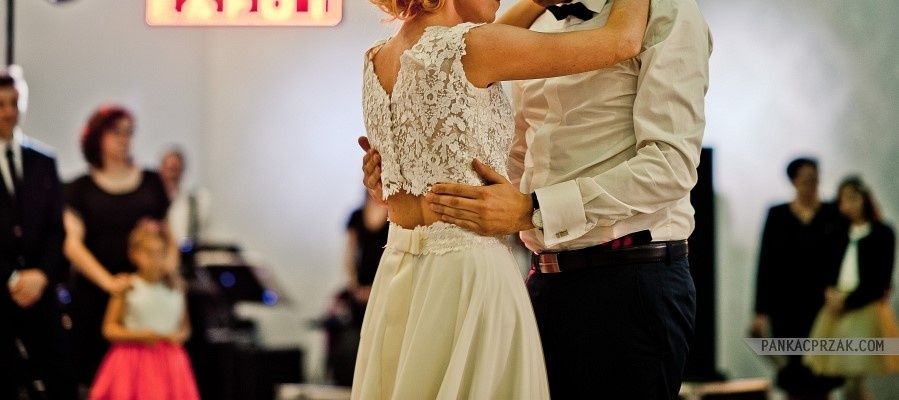 suknia ślubna dwuczęściowa + welon