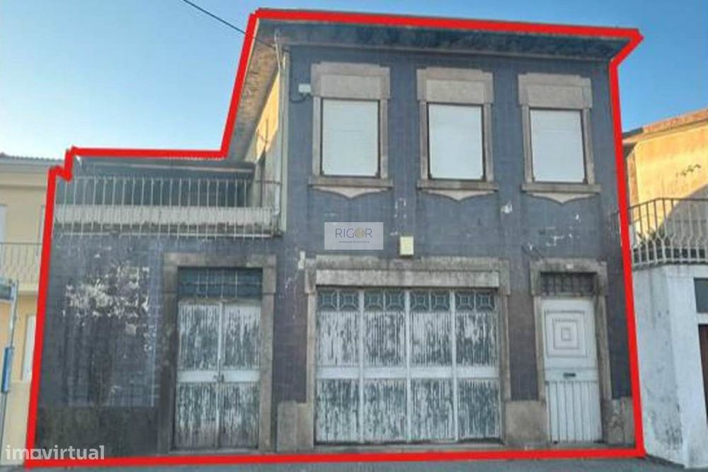 Prédio devoluto usado para indústria com destino a habitação e comérci