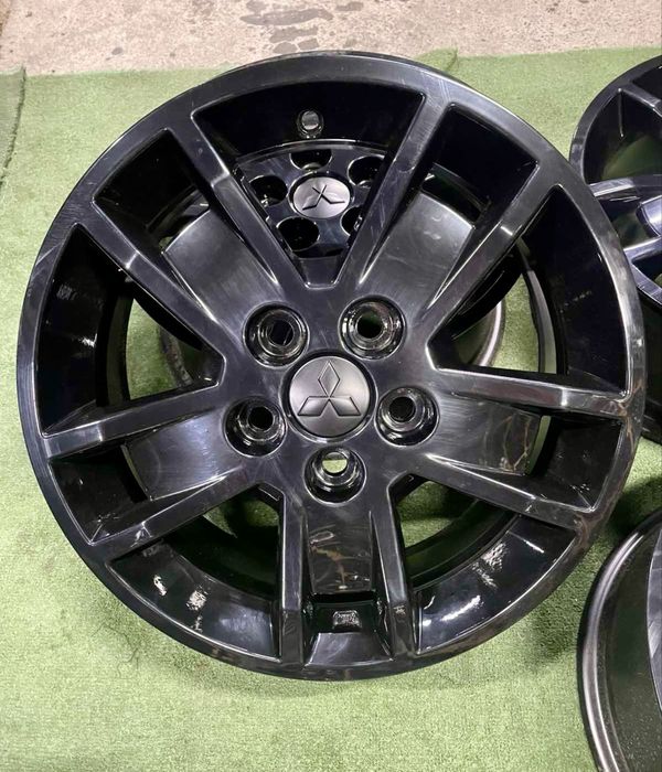 Оригінальні диски 5/114.3 r16 Mitsubishi ASX, Lancer, Outlander.