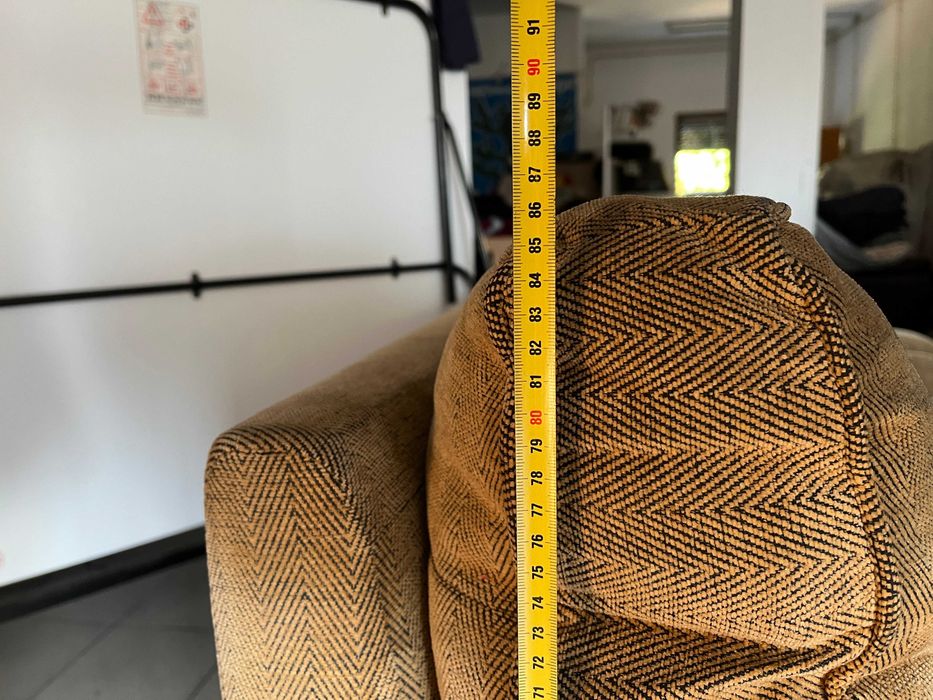 Sofá 2/3 lugares, em Tecido Castanho, 166 x 82 x 86