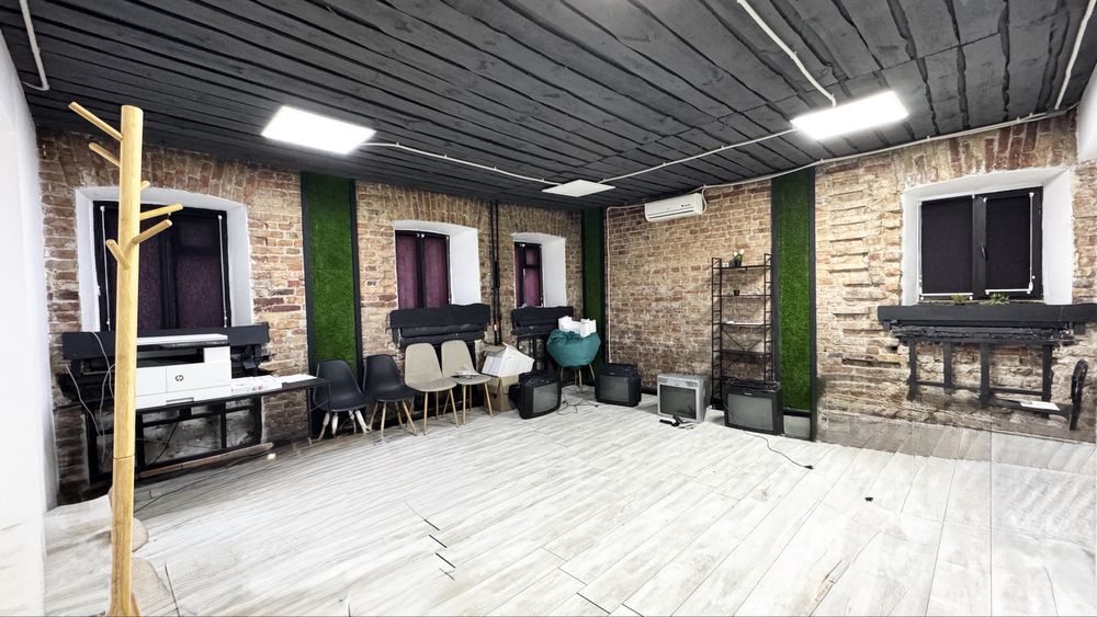 Приміщення 104м2 в Олександр.р-ні