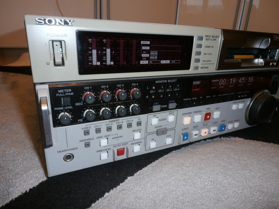 Студийный видеомагнитофон DVCAM, DV, Mini DV, DVCPRO Sony DSR-2000AP ...
