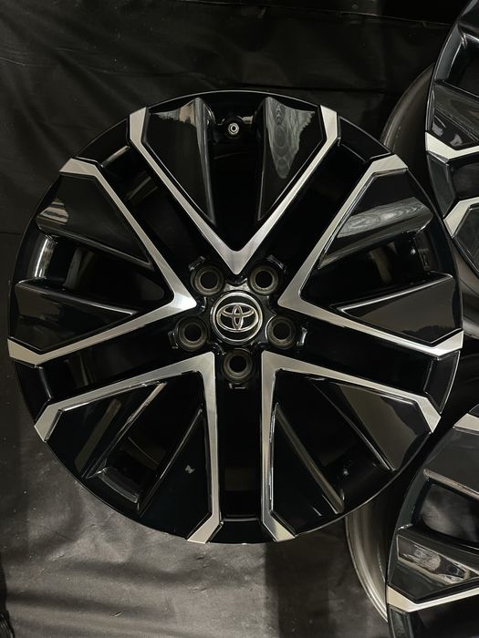 Диски R19 5x120 Et35 8J. Toyota Mirai Century Lexus LS LC TX LM +Датчи