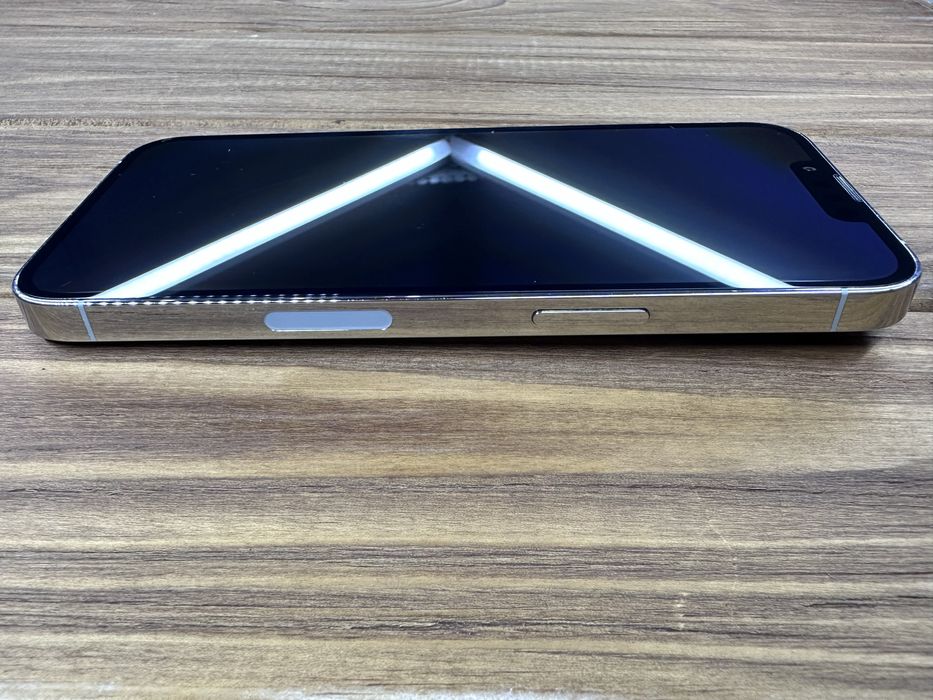 Apple iPhone 13 Pro 256Gb Silver (Neverlock) #8174