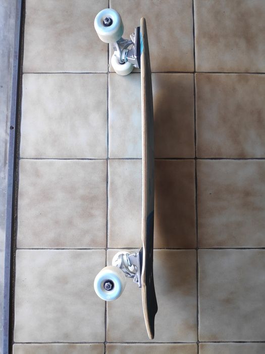 Skate carver blue skies 9"