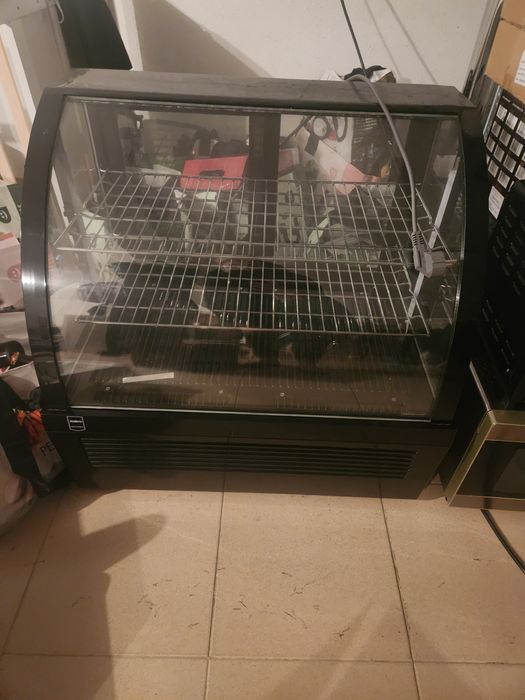 frigorifico de balcão para bolos/ queijos