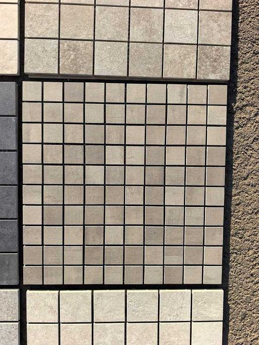 Mozaiki gresowe 30x30 podłogowe ścienne - 20 modeli - tanie płytki ceramiczne - 5 zł/szt (plaster)