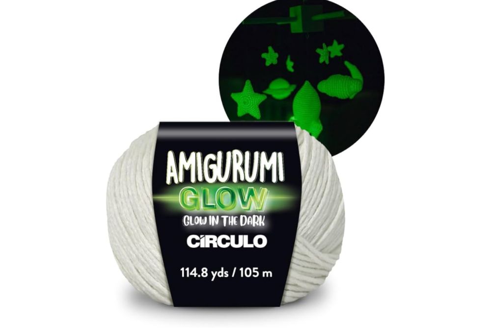 Amigurumis Artesanais Feitos à Mão com Muito Carinho! Linha Glow brilha no escuro coelho(a) 35 sapo 25 €