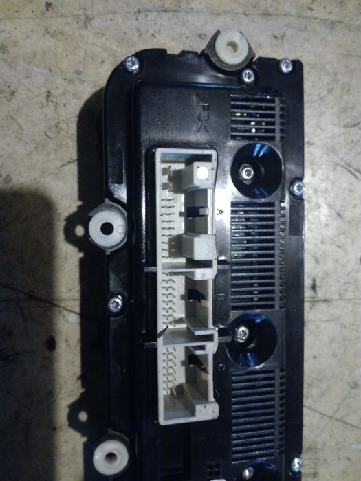 Panel klimatyzacji klimatronik VW touran golf V oryg różne stan bdb