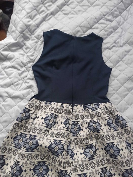 Sukienka rozkloszowana, r. S/M