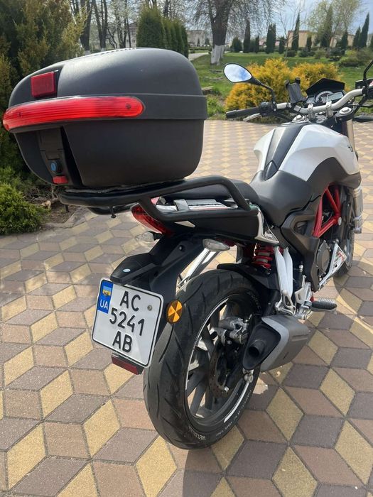 Benelli tnt 250 2018 року