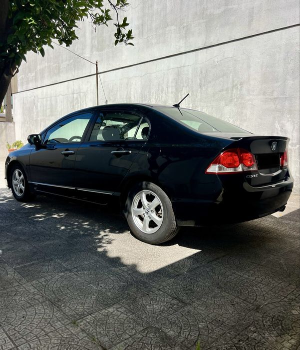 Honda Civic — fotografia 3