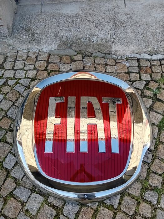 Logotipo reclame fiat
