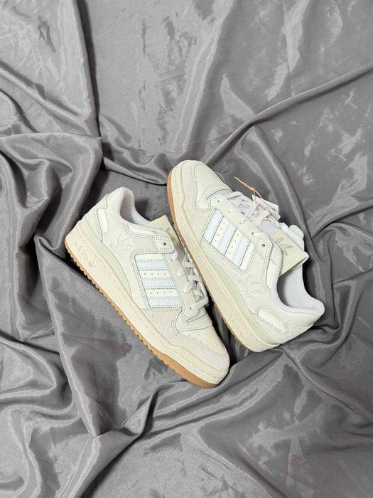 Кросівки Adidas Forum Low розмір 38 - 40  ОРИГІНАЛ