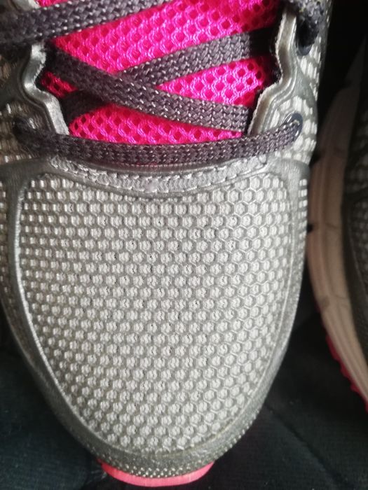 Buty sportowe do biegania damskie 37,5