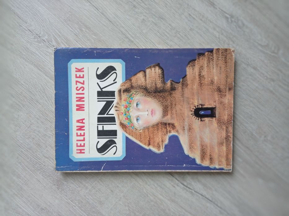 Sfinks. Helena Mniszek