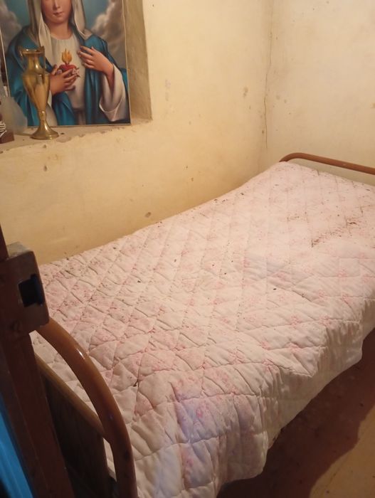 Moradia T2+terreno Coelhal