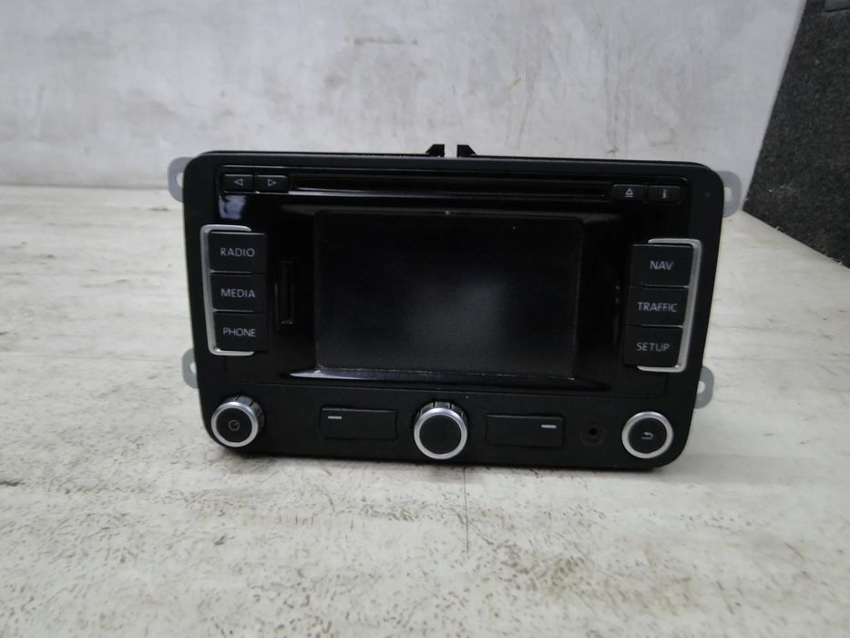 VW GOLF VI 6 RADIO RADIOODTWARZACZ CD MP3 NAWIGACJA EUROPA