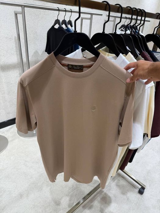 Чоловічі футболки Canali, Brunello Cucinelli, Loro Piana
