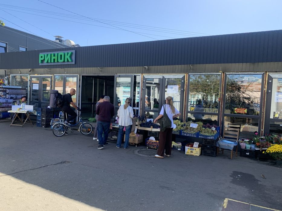 Оренда торгового приміщення М.Дарниця