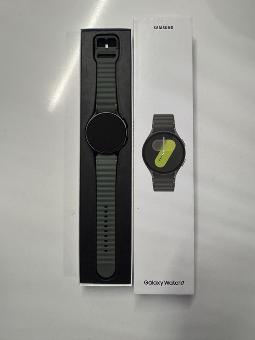 NOWY smartwatch Samsung Galaxy Watch7 SM-L300NZGAEUE gwarancja sklep