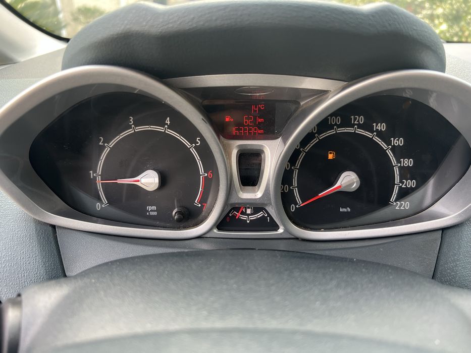 Ford Fiesta 1.2i AC Titanium