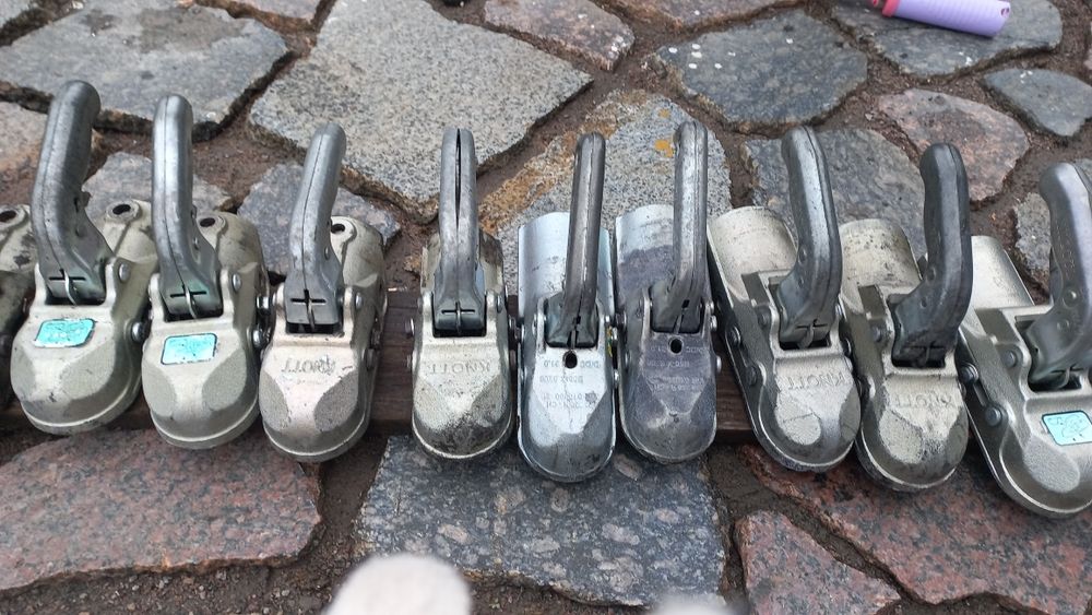 Замок причіпний до прицепа