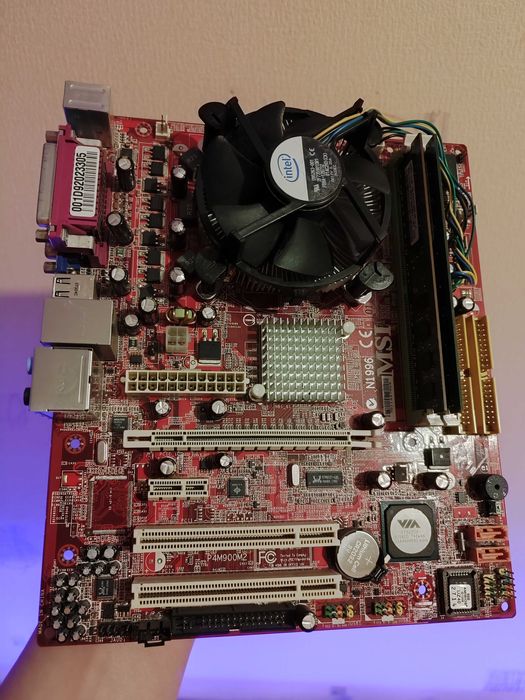 MSI + Intel Cor2Duo3ггц + ОЗУ4гб + БОНУСЫ