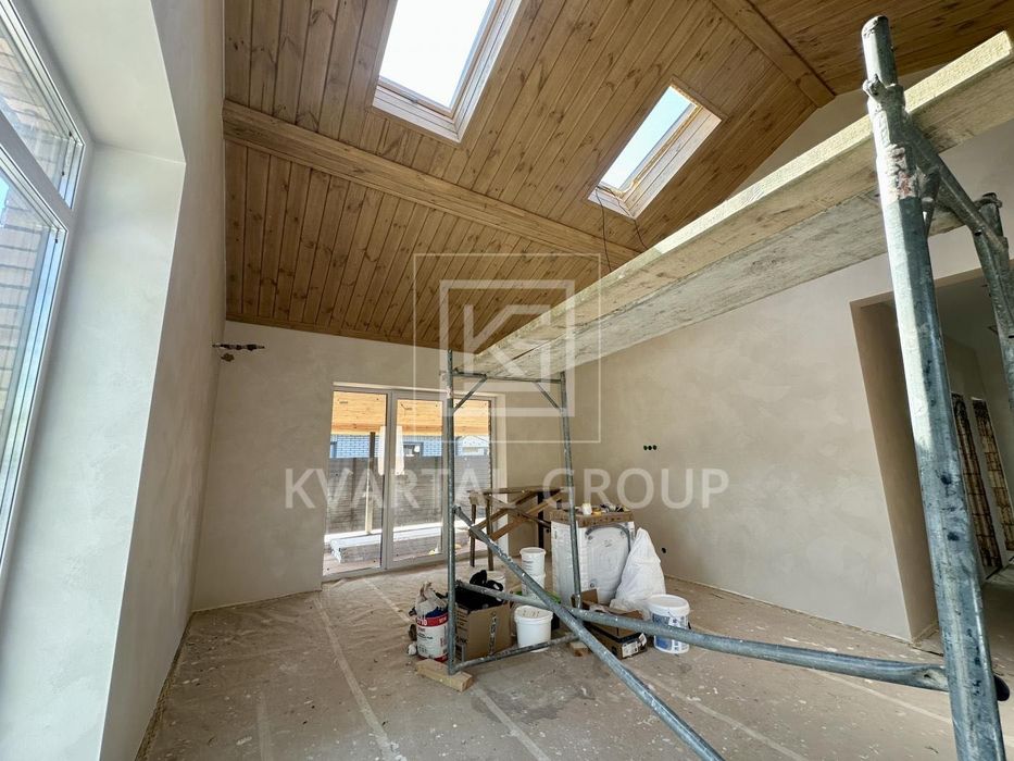 Продаж Будинку з ремонтом 88 м² | 3 спальні | 5,5 соток | Закрите містечко