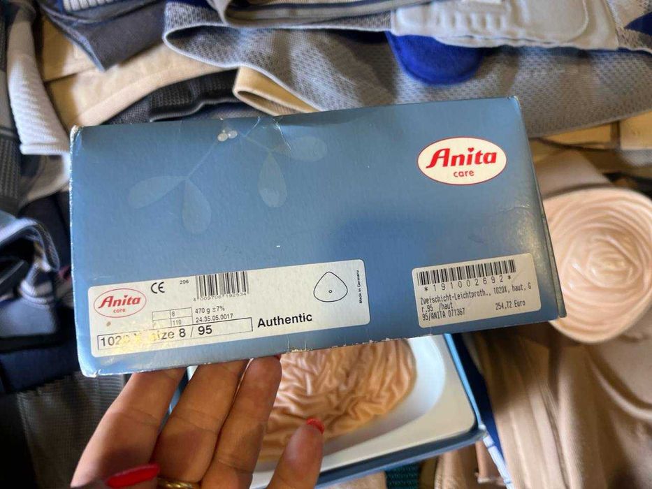 Силіконовий грудний протез Anita Care Authentic 1020X, розмір 8/95