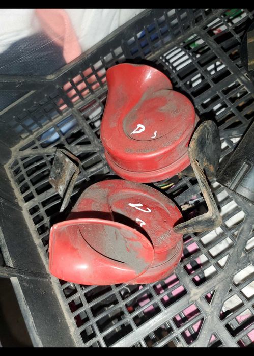 Сигнал клаксон Ауді А6 А8 Каен Фольксваген Пассат Джетта Таурег