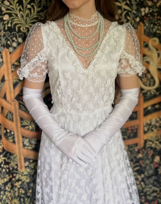 Вінтажна весільна сукня